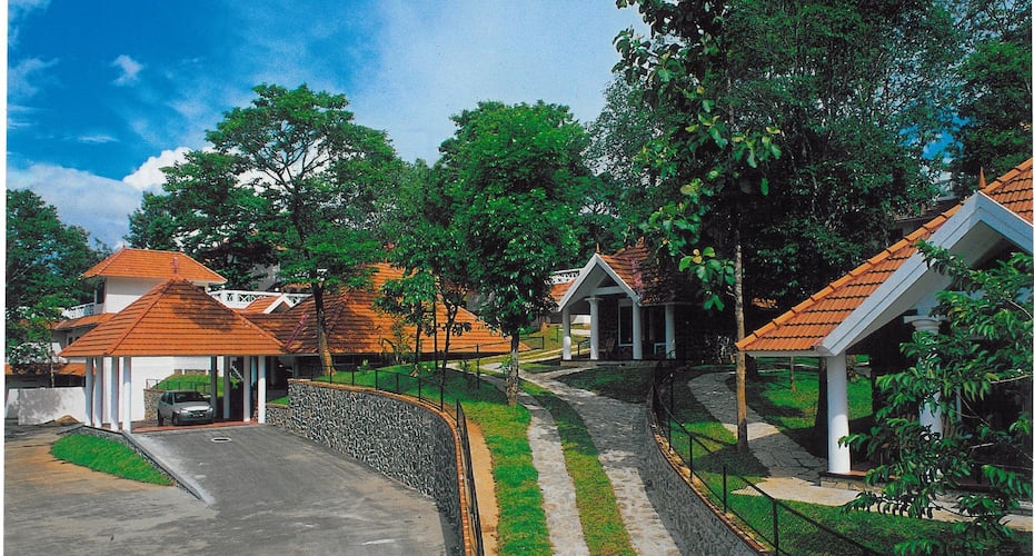 Hotel Treetop, Thekkady 1
